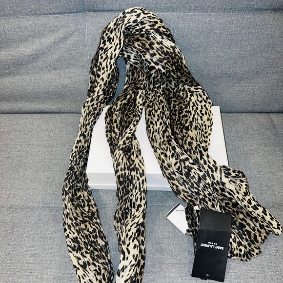 Sold-Saint Laurent Leopard Scarf (NWT)! - Picture 4 of 5